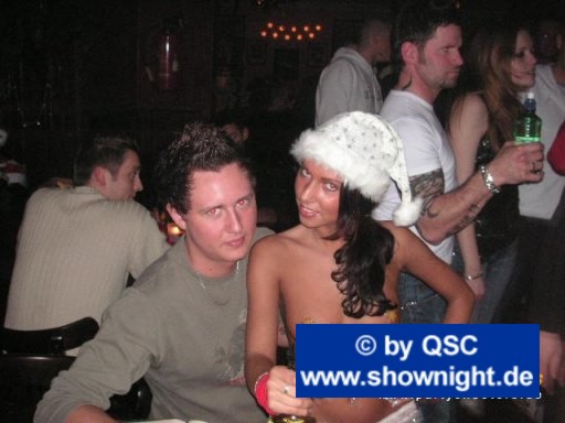 engel nikolaus stripperin gogo_0000027.jpg